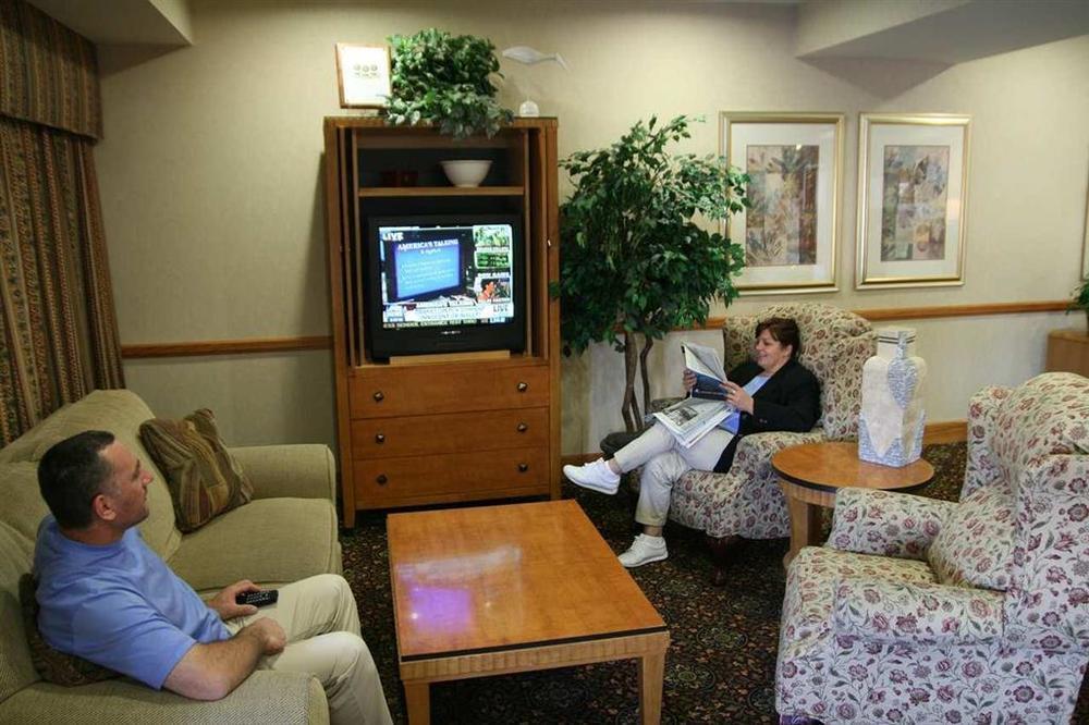 La Quinta Inn & Suites By Wyndham St Louis Route 66 Windsor Springs Rom bilde