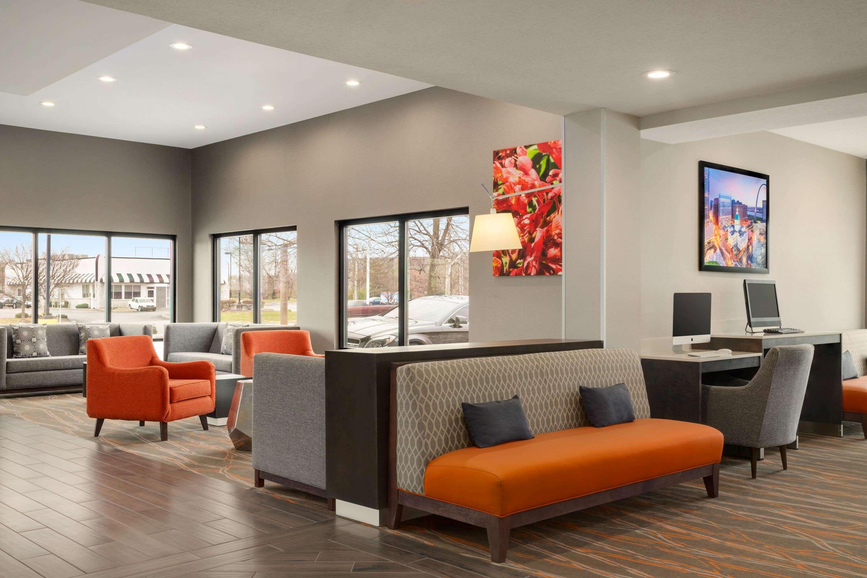 La Quinta Inn & Suites By Wyndham St Louis Route 66 Windsor Springs Eksteriør bilde